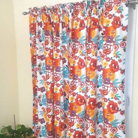 The Pioneer Woman Kitchen The Pioneer Woman Curtains Nwot 2 Pairs Poshmark